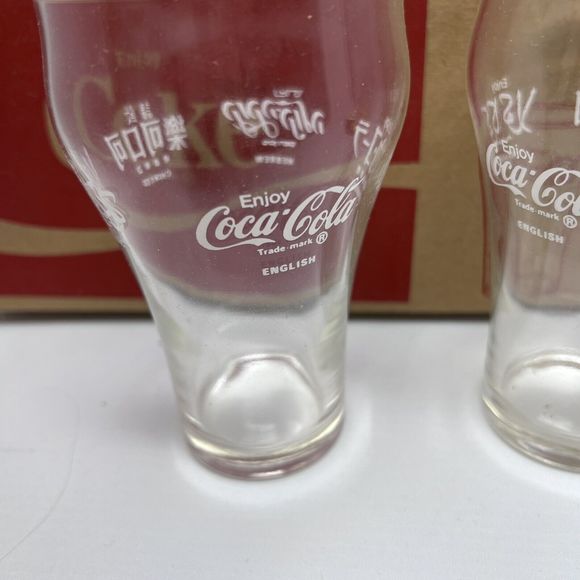 Vintage Set of 10 Coca Cola 12 oz Glasses in Original Box 4 Languages - Picture 4 of 8